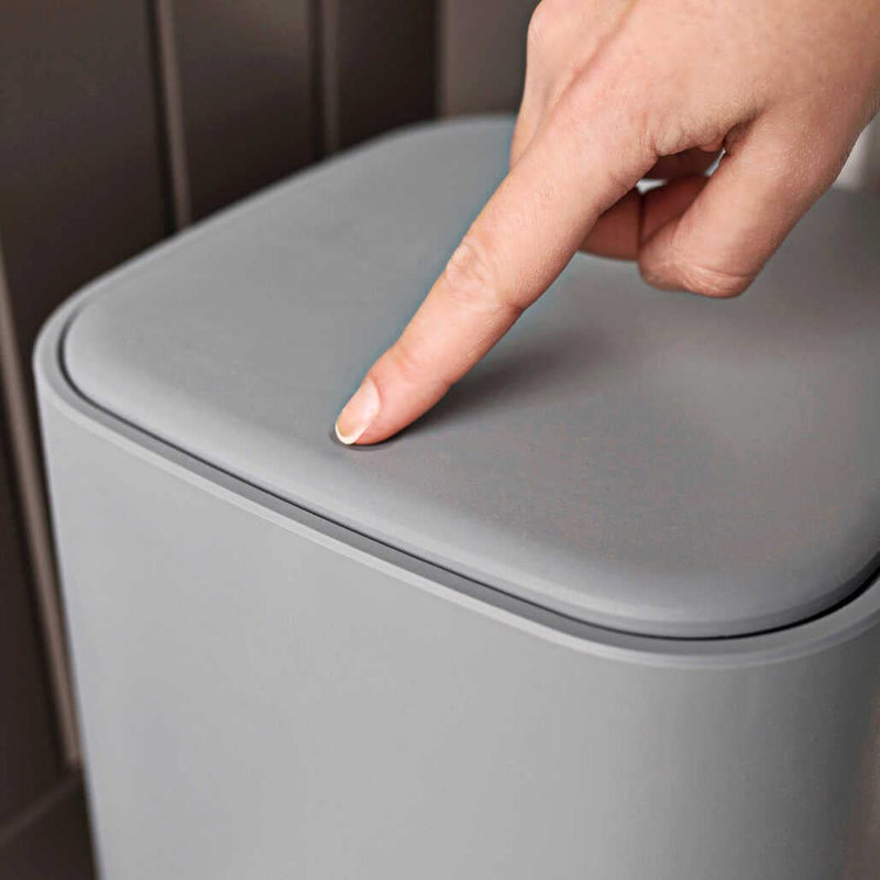 4 Liter Touch Top Dustbin. Removable Bucket. Soft Handle.