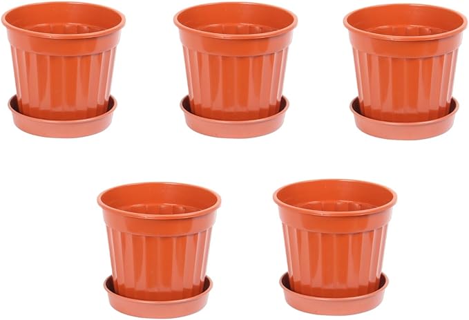 Small Round Flower Plant Pot and Saucer. Garden Planters. (0.7 L)