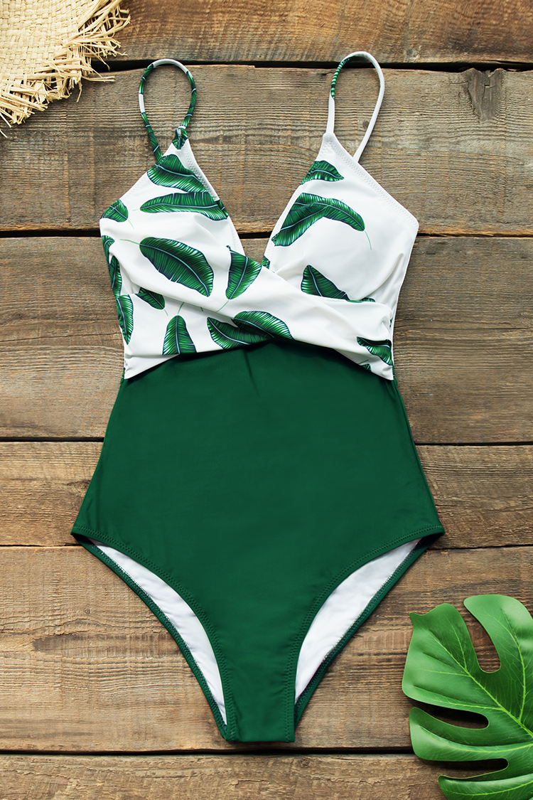 Women's Banana Leaf Twist-Front One Piece Swimsuit.