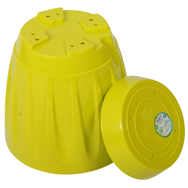 Modern Daisy Round Flower Pot with Saucer. Indoor / Outdoor Flowerpot. (6 Sizes)