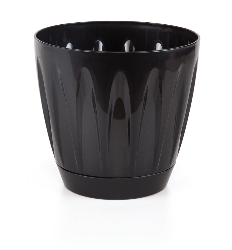 Black Plastic Plant Pots. Indoor / Outdoor Flower Pots with Drainage.