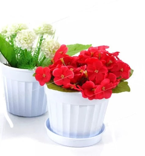 Round Flower Plant Pot and Saucer. Strong Plastic Planters with Drainage Hole.