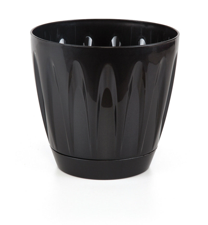 Black Plastic Plant Pots. Indoor / Outdoor Flower Pots with Drainage.